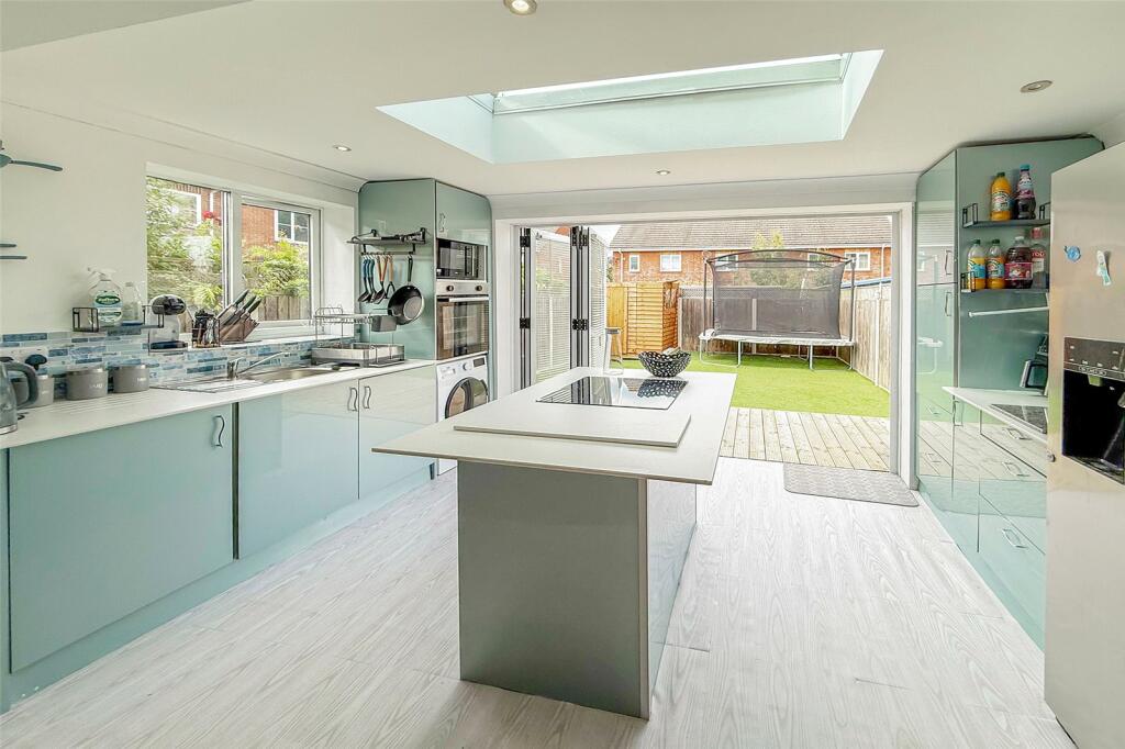 Additional image 16 of Larkspur Close, Littlehampton, West Sussex