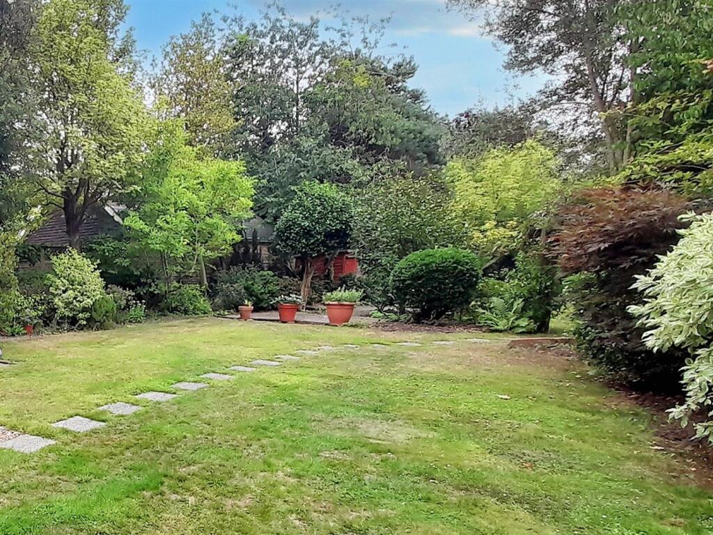 Additional image 27 of Horsemere Green Lane, Climping
