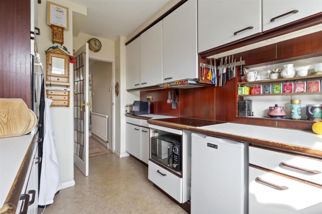 Additional image 10 of Toddington Lane, Littlehampton