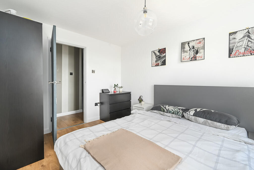 Additional image 19 of Manor Way, Brighton