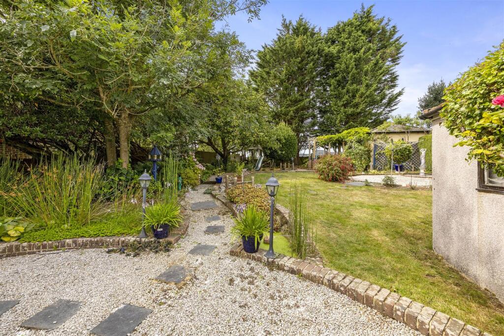 Additional image 18 of Heather Lane, Worthing