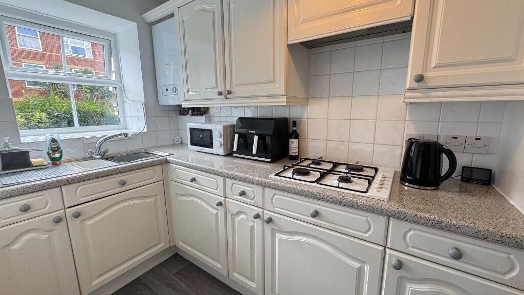 Additional image 4 of The Causeway, Seaford, East Sussex, BN25