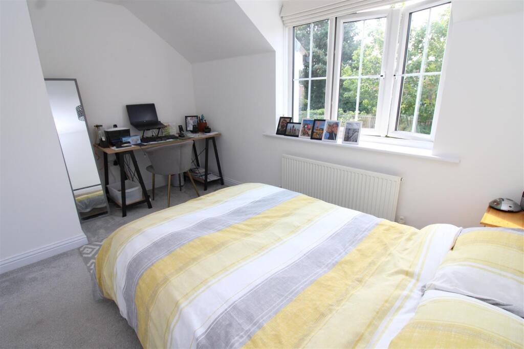 Additional image 5 of Empress Close,  , West Susse, Wick, Littlehampton