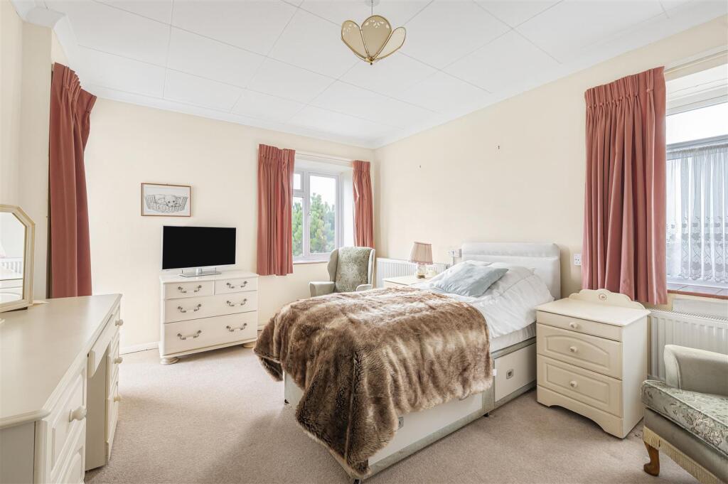 Additional image 6 of Crooked Lane, Seaford