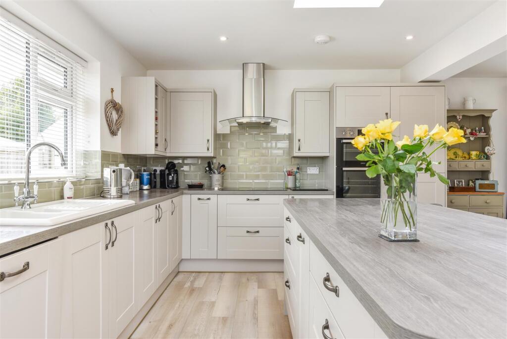 Additional image 8 of Longmead, Walberton