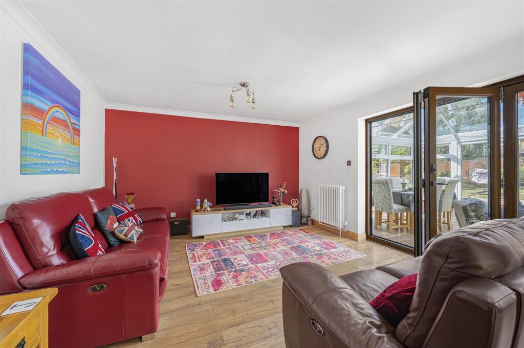 Additional image 20 of Lucinda Way, Seaford