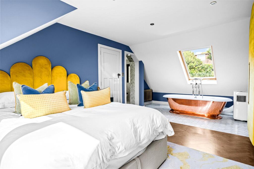 Additional image 23 of Arundel Drive East, Saltdean, Brighton, East Sussex, BN2