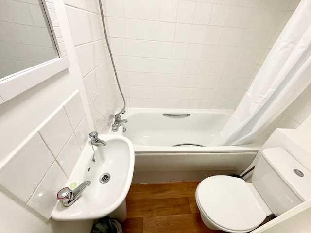 Additional image 7 of Bear Road, Room 2, Brighton