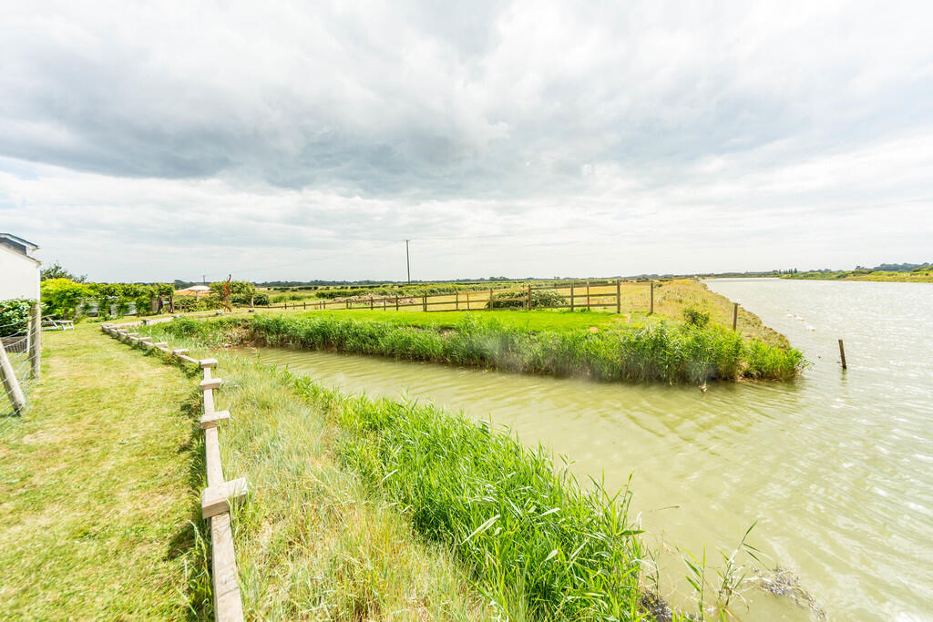 Additional image 38 of Fitzalan Road, Arundel