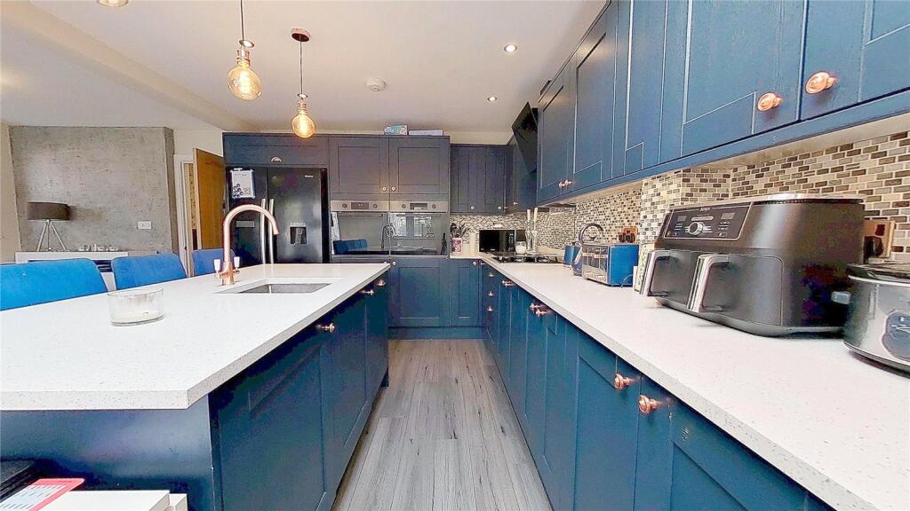 Additional image 2 of Cecil Road, Lancing, West Sussex, BN15