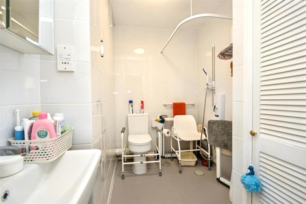 Additional image 16 of Royal Parade, Eastbourne