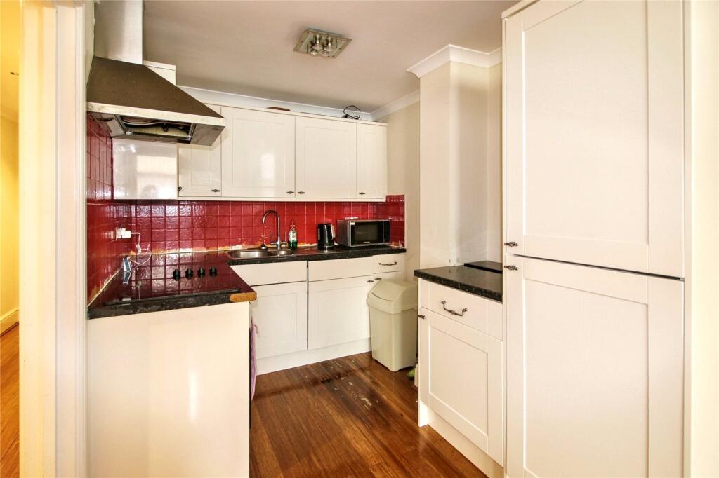 Additional image 11 of Queens Gardens, Eastbourne, East Sussex, BN21