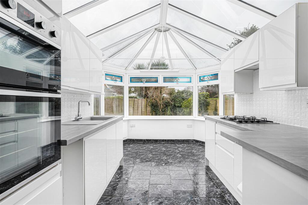 Additional image 3 of Stirling Avenue, Seaford