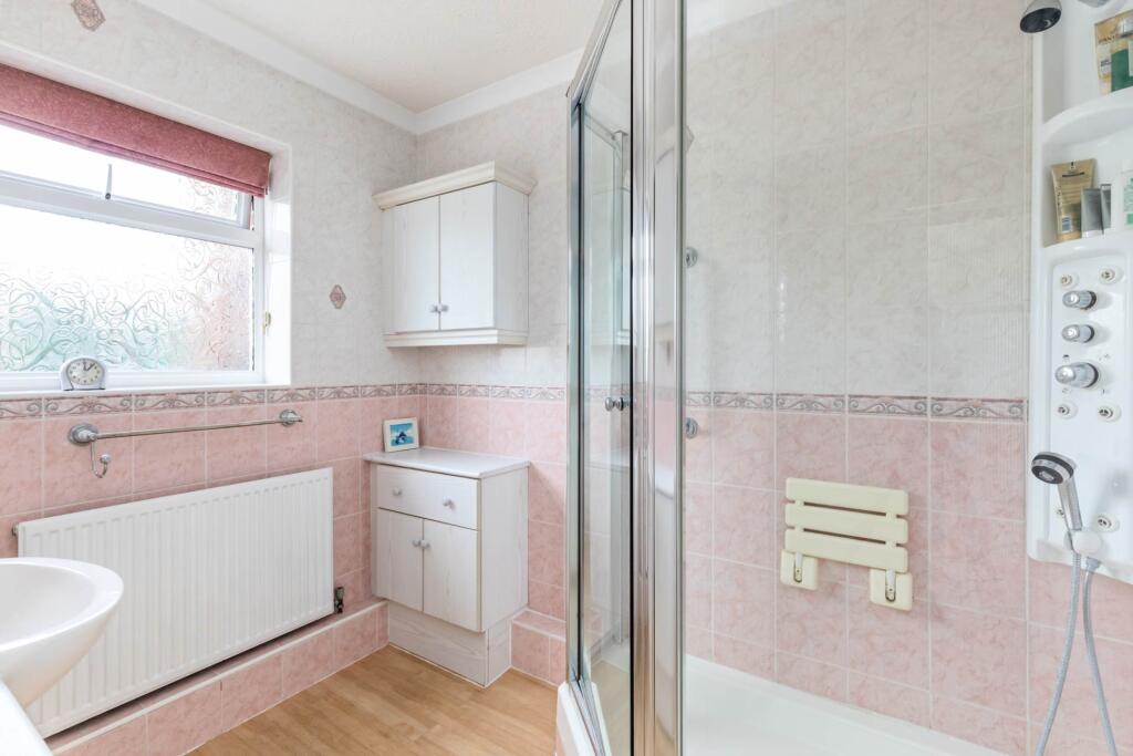 Additional image 22 of Marine Crescent, Goring-By-Sea