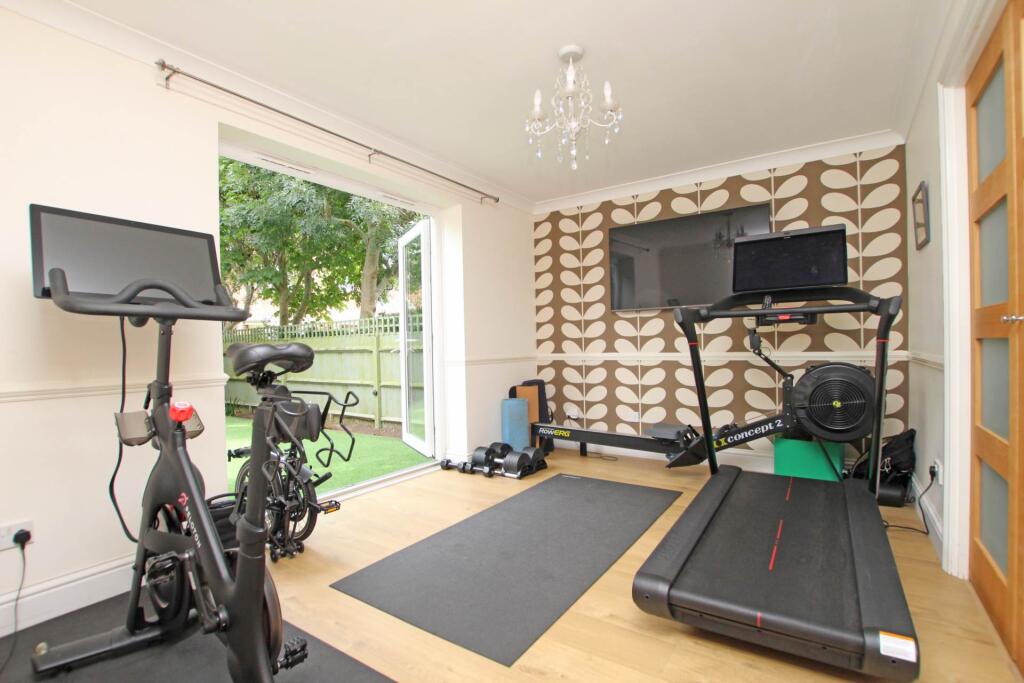 Additional image 7 of Coral Reef Close, Eastbourne, BN23 5PF