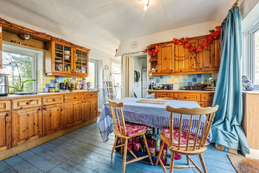 Additional image 4 of Milldown Road, Seaford