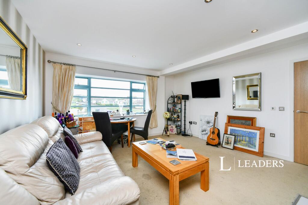 Additional image 3 of Grand Ocean