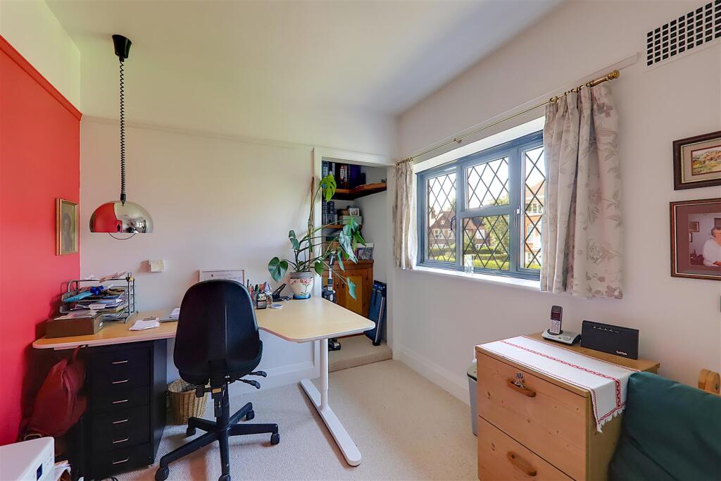 Additional image 16 of Charmandean Road, Broadwater, Worthing