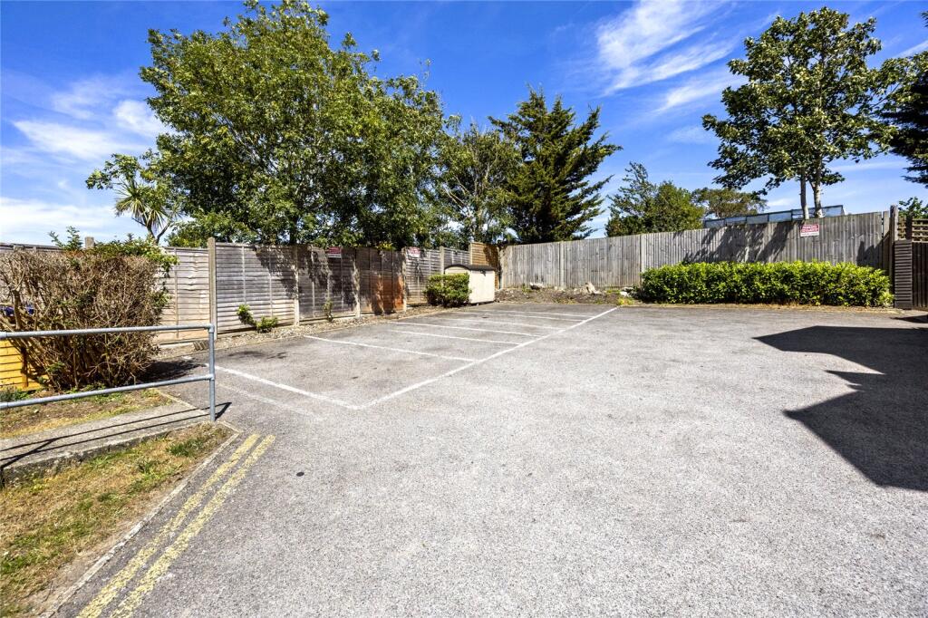 Additional image 11 of Aspen Lodge, 68 Busticle Lane, Sompting, West Sussex, BN15