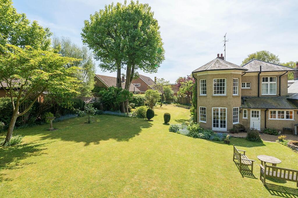 Additional image 24 of 23 High Street, Findon, BN14