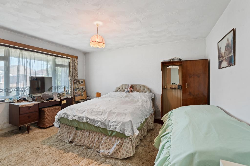Additional image 5 of Chesterton Avenue, Seaford, East Sussex, BN25 3RL