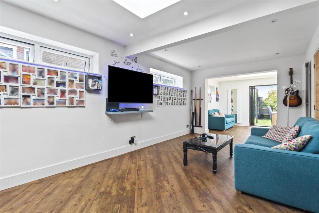 Additional image 3 of Broadview Gardens, Worthing