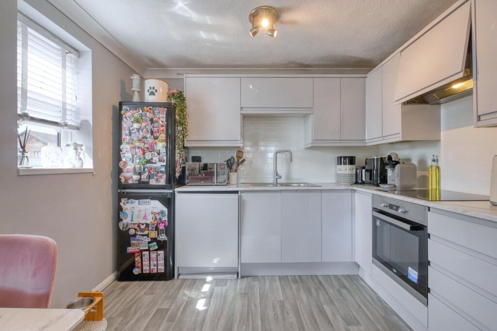 Additional image 6 of Snowdon Close, Eastbourne, BN23
