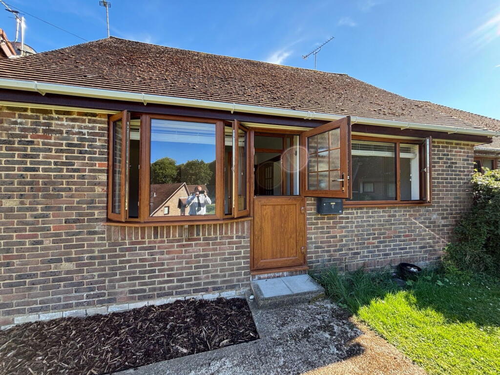 Additional image 8 of SHORT TERM LET - Glyndley Manor Cottage Estate, Stone Cross, Pevensey, BN24 5BS