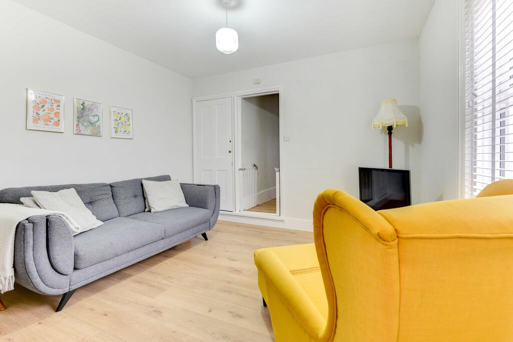 Additional image 6 of Broadwater Road