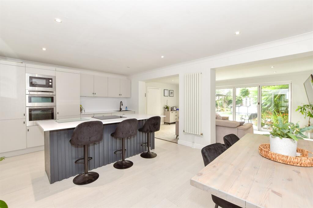 Additional image 21 of Southfields Road, Littlehampton, West Sussex