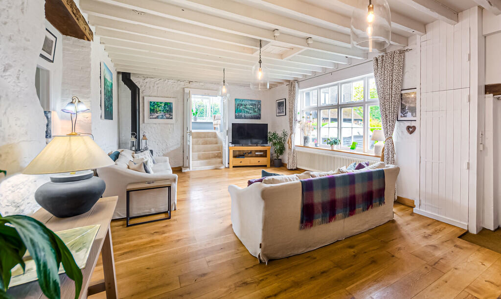 Additional image 5 of Fitzalan Road, Arundel