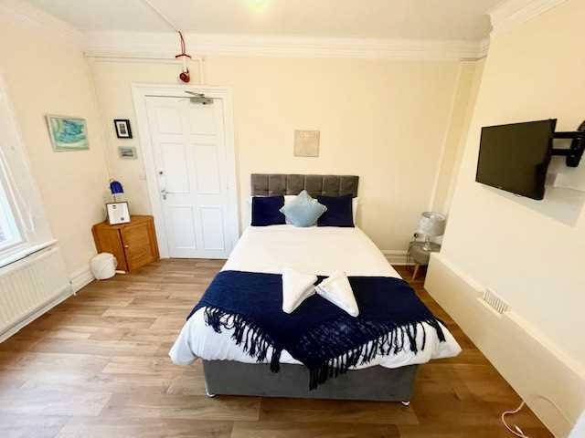 Additional image 4 of Bear Road, Room 2, Brighton