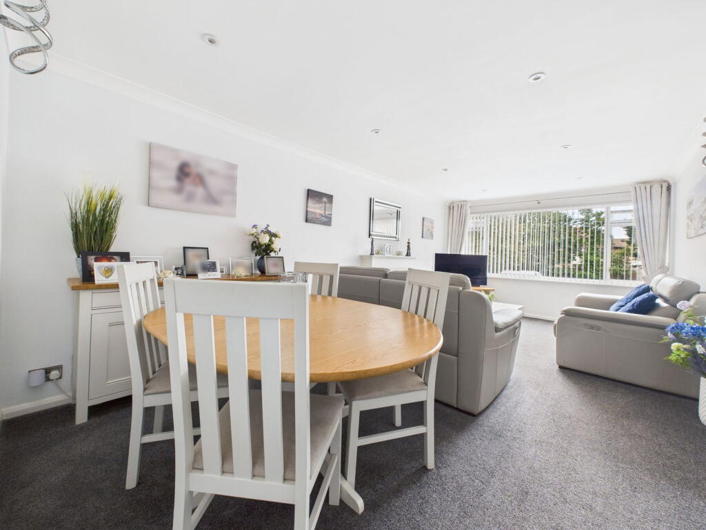 Additional image 5 of Grinstead Avenue, BN15 9BH