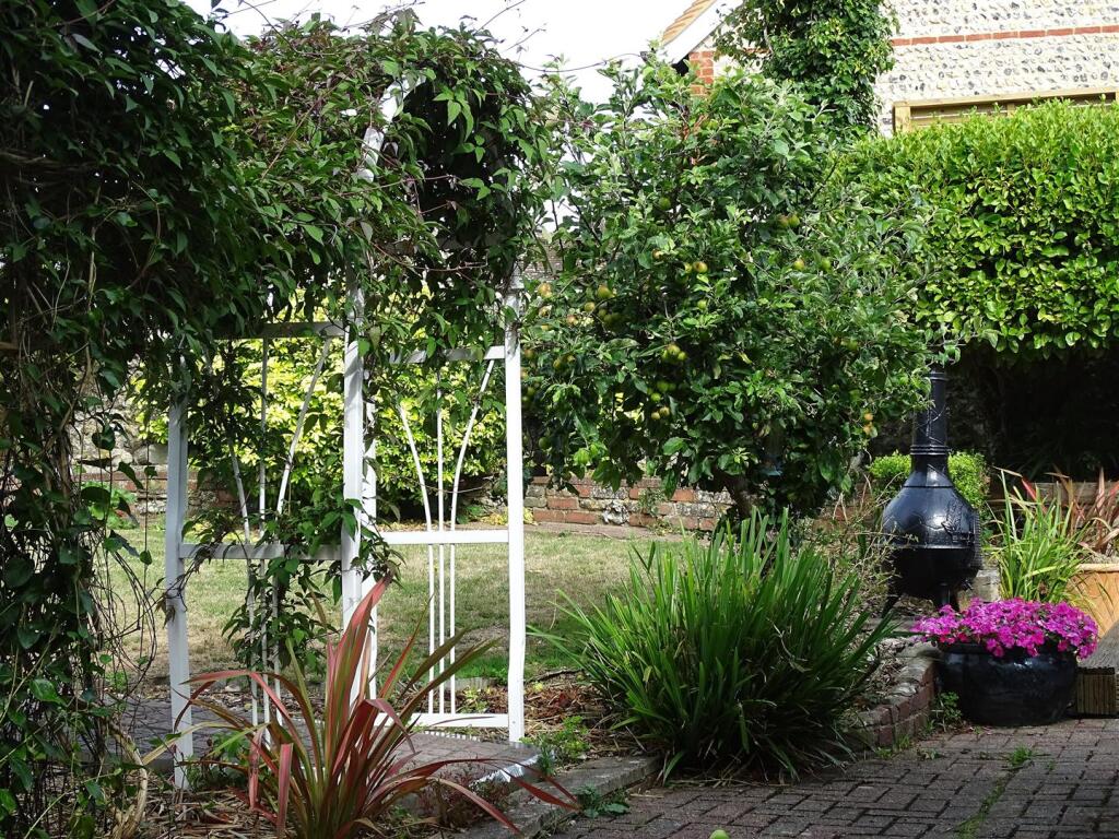 Additional image 36 of Gilberts Drive, East Dean, Eastbourne