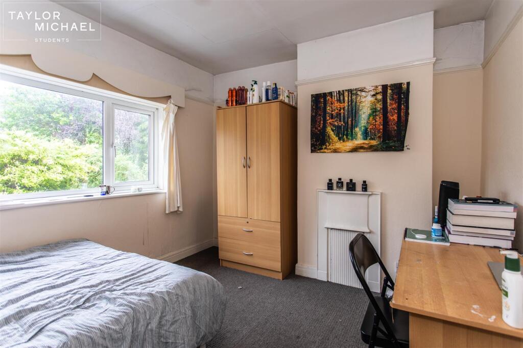 Additional image 6 of Lower Bevendean Avenue, Brighton