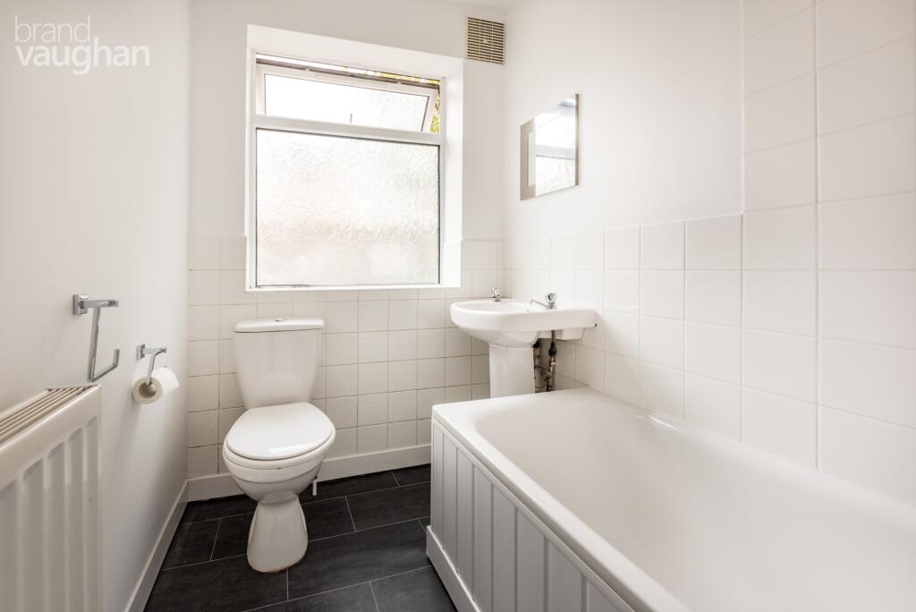 Additional image 6 of Devonian Court, Park Crescent Place, Brighton, East Sussex, BN2