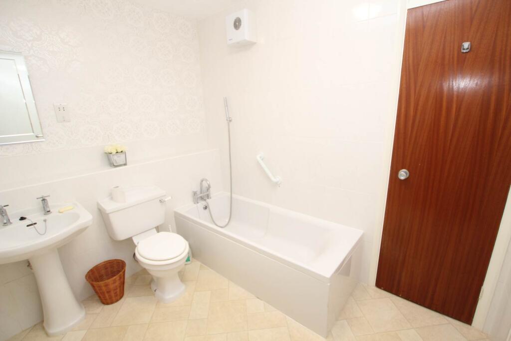 Additional image 7 of St Johns Road, Eastbourne, BN20 7HS