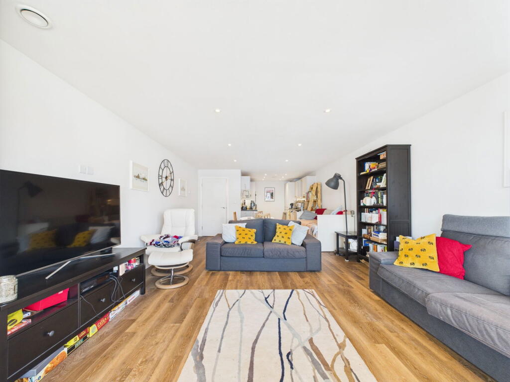 Additional image 4 of Sunbeam Apartments, 164 South Street, BN15 8FA