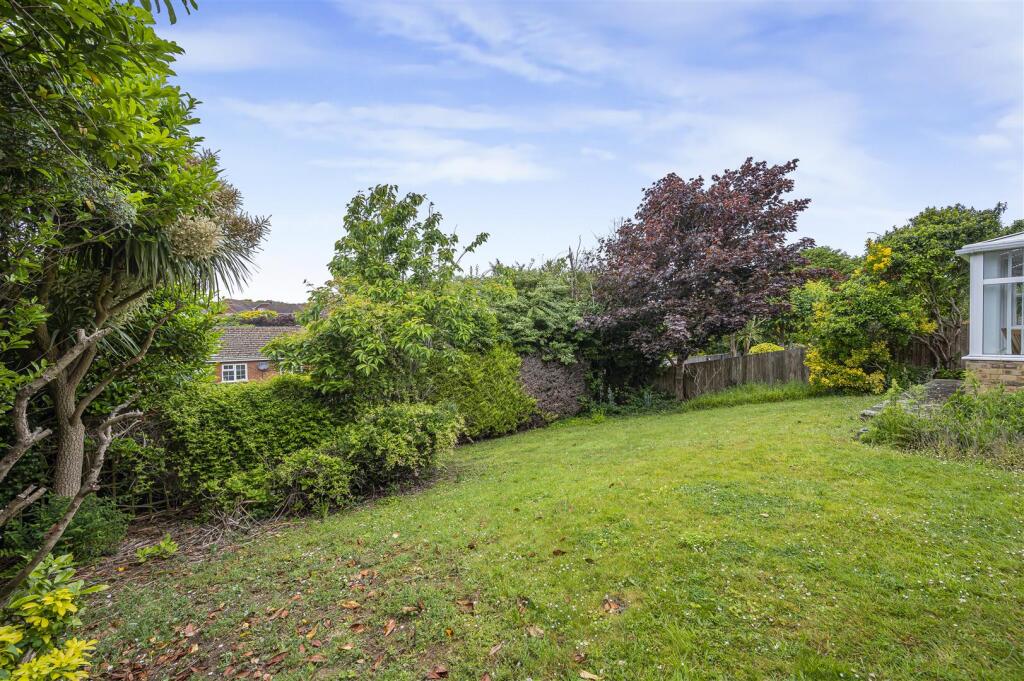 Additional image 20 of Victor Close, Seaford