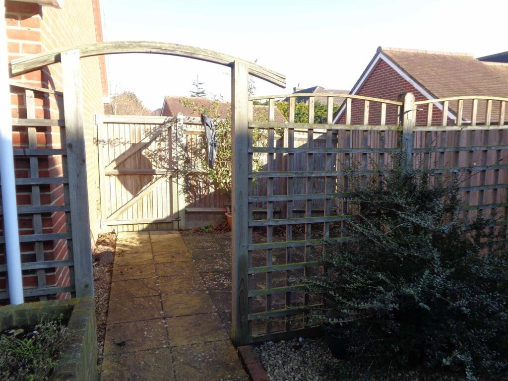 Additional image 12 of Grand Avenue, Seaford