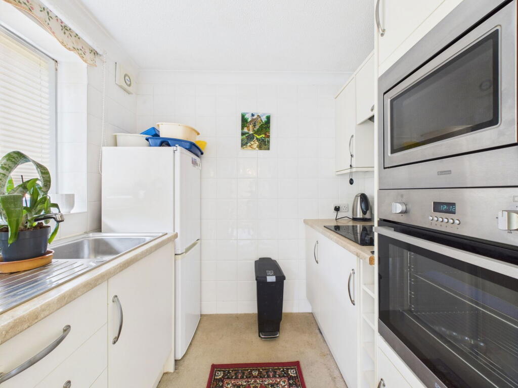 Additional image 5 of Homesearle House, Goring Road, Goring-by-Sea, Worthing, BN12