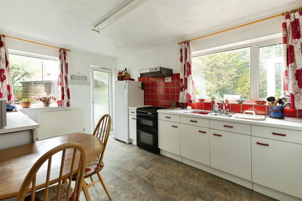 Additional image 4 of Chesterton Drive, Seaford