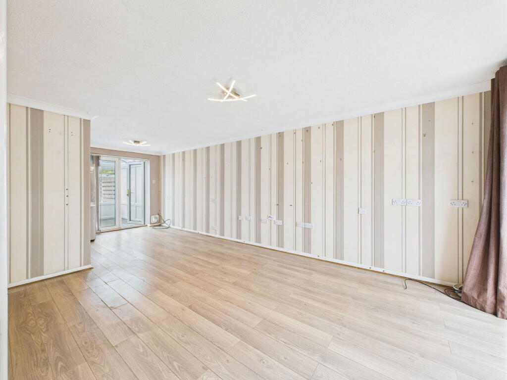 Additional image 5 of Terringes Avenue, Worthing, BN13