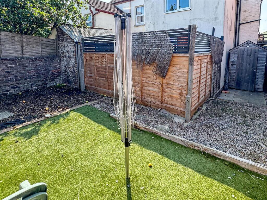 Additional image 10 of Beaconsfield Road, Littlehampton