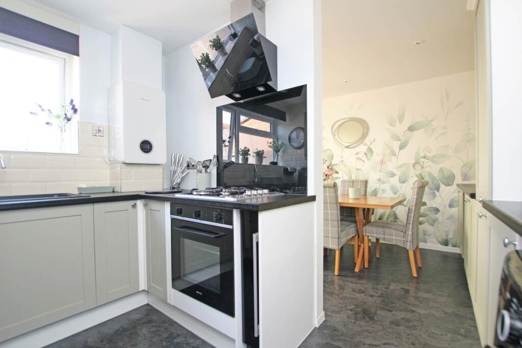 Additional image 9 of Foxglove Road, Eastbourne, BN23 8BX