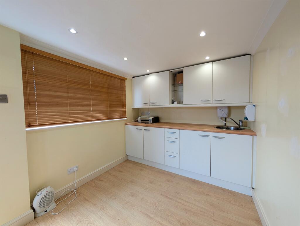 Additional image 17 of Wordsworth Drive, Eastbourne