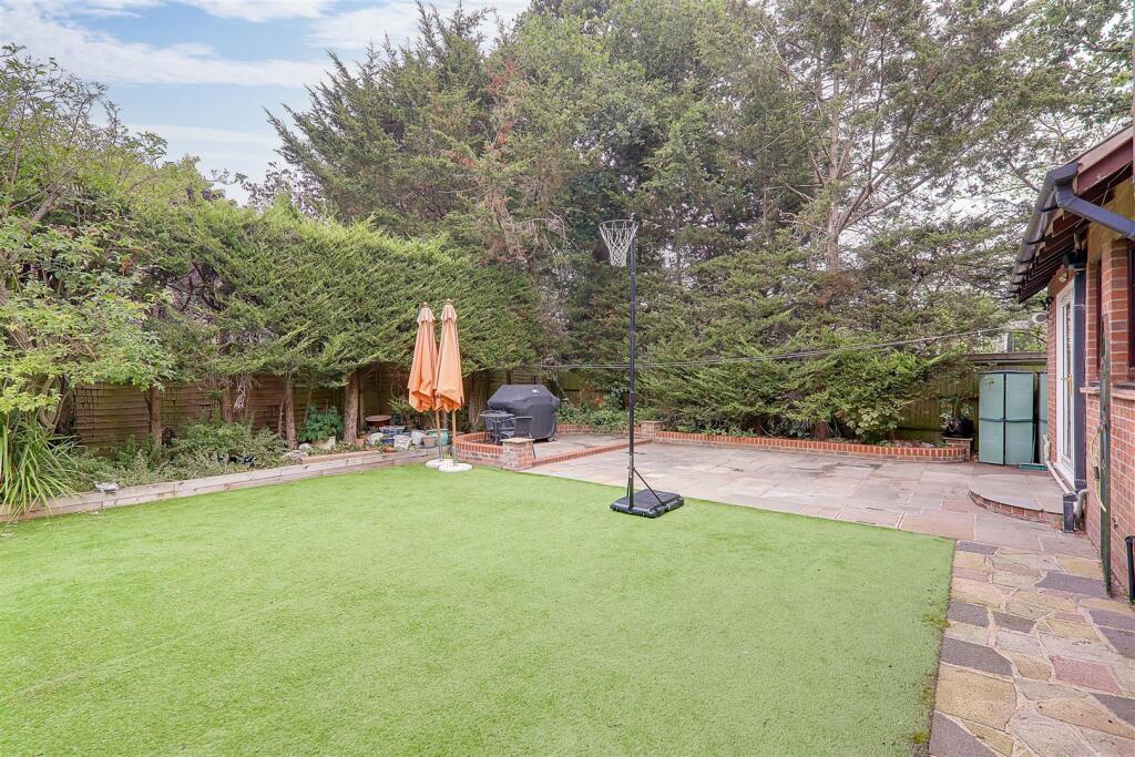 Additional image 28 of Prince William Close, Findon, BN14