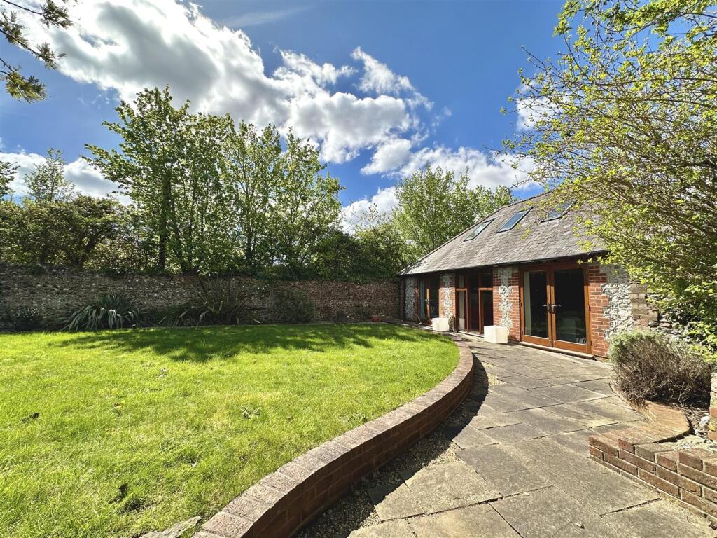 Additional image 4 of New Cote Cottage, 6 Cote Street, High Salvington