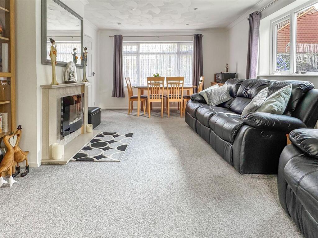 Additional image 4 of Oakcroft Gardens, Littlehampton