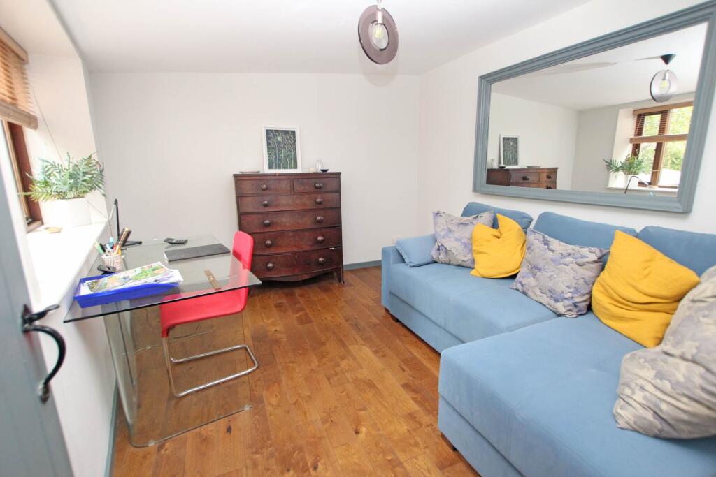 Additional image 12 of Crown Street, Eastbourne, BN21 1NX